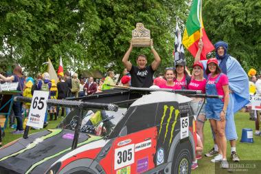 Bed Race 2016 Castle Grounds 22