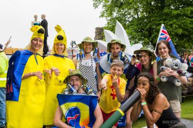 Bed Race 2016 Castle Grounds 48