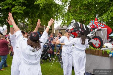 Bed Race 2016 Castle Grounds 53