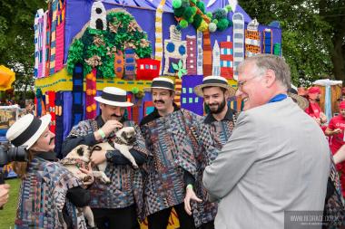 Bed Race 2016 Castle Grounds 93