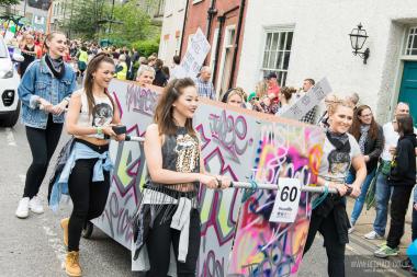 Bed Race 2016 Parade 114