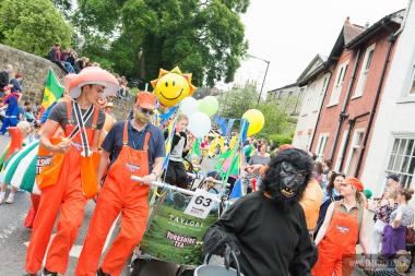 Bed Race 2016 Parade 118