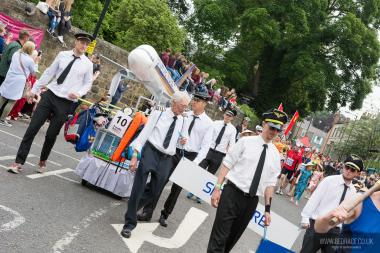 Bed Race 2016 Parade 13