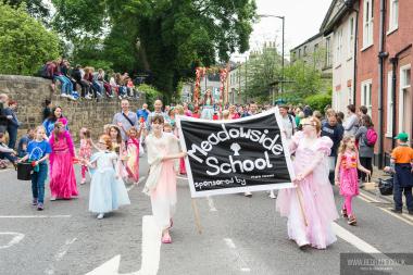 Bed Race 2016 Parade 132