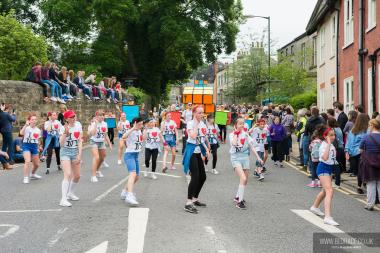 Bed Race 2016 Parade 39