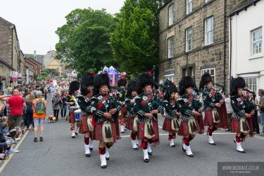 Bed Race 2016 Parade 5