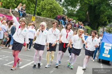 Bed Race 2016 Parade 62