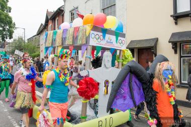 Bed Race 2016 Parade 75