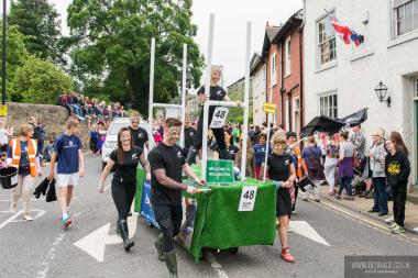 Bed Race 2016 Parade 78