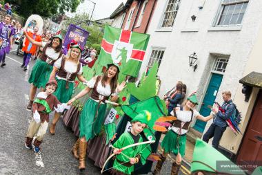 Bed Race 2017 Parade 103