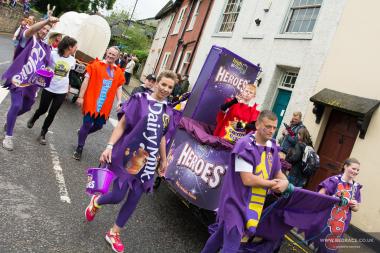 Bed Race 2017 Parade 104