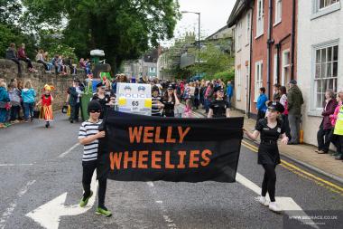 Bed Race 2017 Parade 111