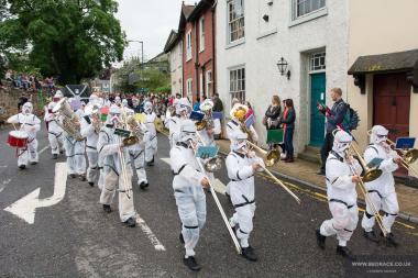 Bed Race 2017 Parade 131