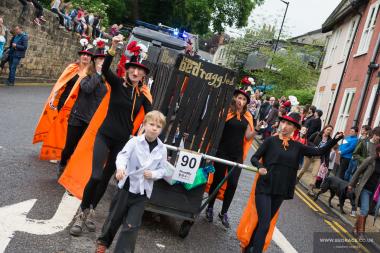 Bed Race 2017 Parade 143