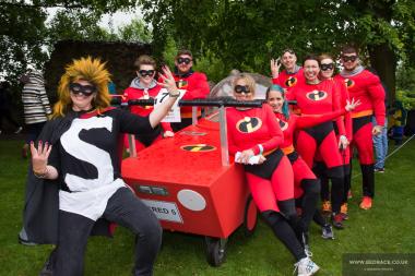 Bed Race 2017 Parade 156