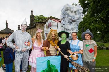 Bed Race 2017 Parade 166