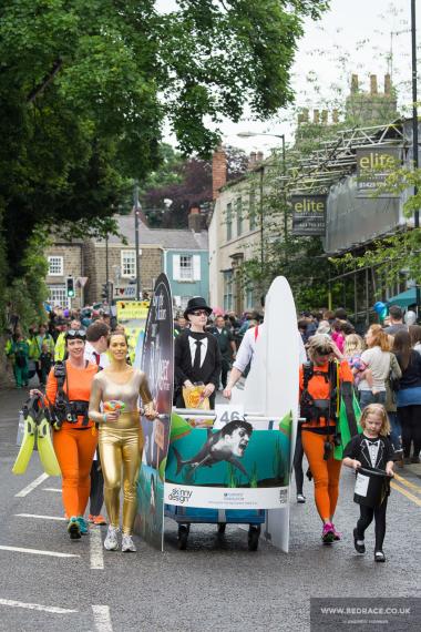 Bed Race 2017 Parade 28
