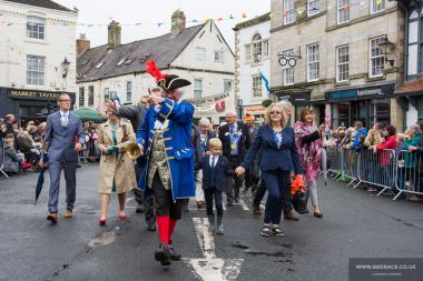 Bed Race 2017 Parade 5