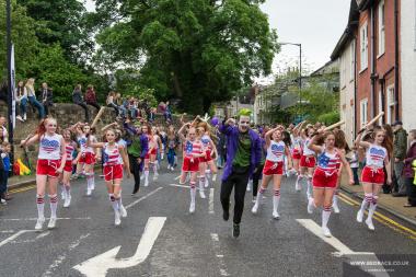 Bed Race 2017 Parade 57