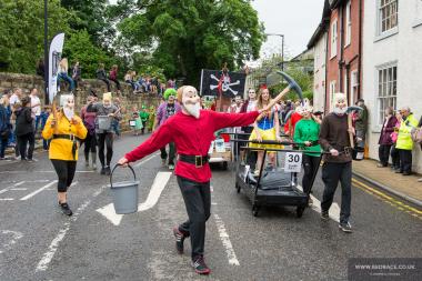 Bed Race 2017 Parade 72