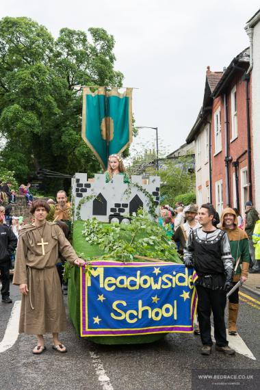 Bed Race 2017 Parade 75