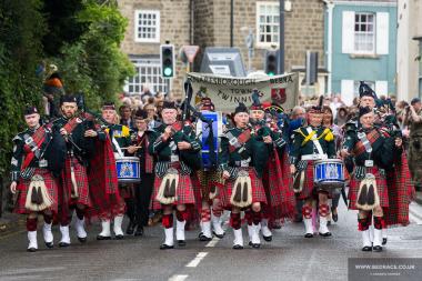 Bed Race 2017 Parade 9